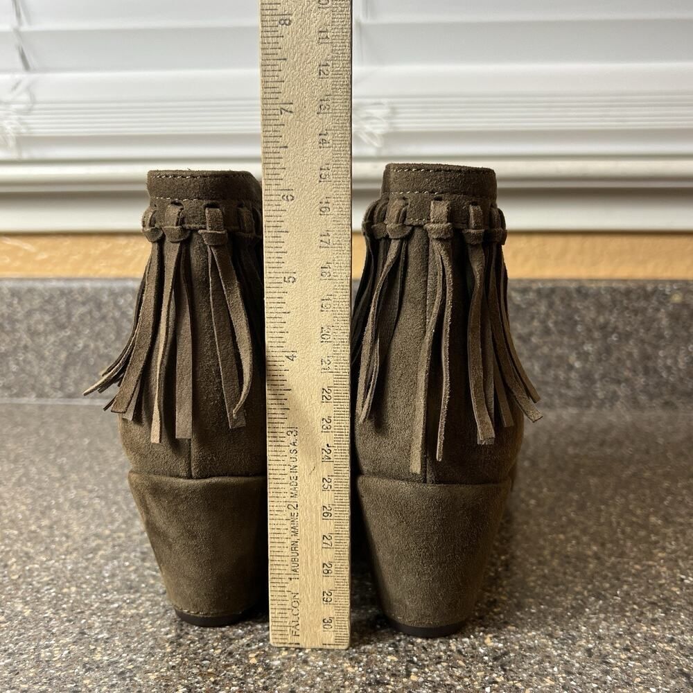 Earthies Taupe Brown Ankle Boots Heeled Fringe Womens Sz 7.5B Comfort Casual Zip - Picture 8 of 11